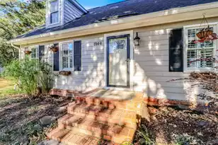 1944 Woodland Rd, Charleston, SC 29414 - Photo 33
