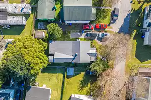 1328 Cottonwood St, Charleston, SC 29403 - Photo 33