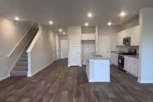 391 Tiliwa St, Summerville, SC 29486 - Photo 7