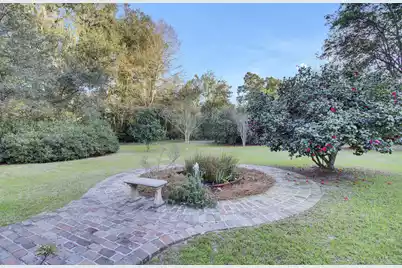 517 Carolina Avenue W, Summerville, SC 29483 - Photo 73