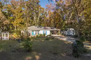 882 Claussen House Dr, Edisto Island, SC 29438 - Photo 1