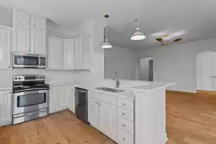 200 River Landing Dr, Daniel Island, SC 29492 - Photo 9