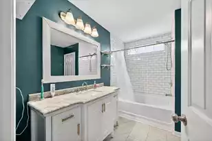 539 Holiday Dr, Summerville, SC 29483 - Photo 23