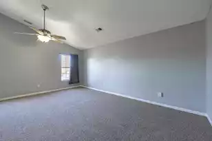 539 Holiday Dr, Summerville, SC 29483 - Photo 17