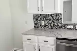 1424 Pinethicket Dr, Summerville, SC 29486 - Photo 9