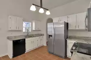 434 Piazza Ct S, Mount Pleasant, SC 29464 - Photo 9