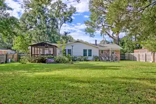 1330 Julian Clark Rd, Charleston, SC 29412 - Photo 11