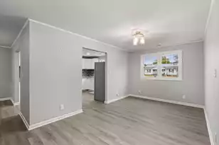 121 Franklin St, Holly Hill, SC 29059 - Photo 9