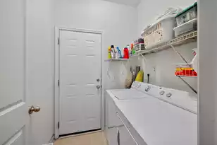 1020 Bridlewood Farms Pkwy, Ridgeville, SC 29472 - Photo 13