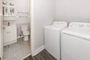 555 Rutledge Ave, Charleston, SC 29403 - Photo 7