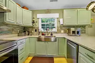 8525 Middleton Point Ln, Edisto Island, SC 29438 - Photo 9