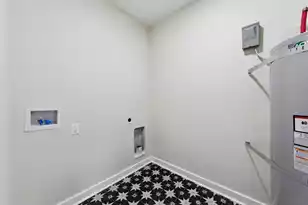 2136 Commander, North Charleston, SC 29405 - Photo 23