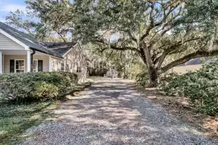 440 Woodland Shores Rd, Charleston, SC 29412 - Photo 3