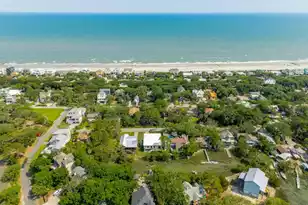 1012 Erie Ave E, Folly Beach, SC 29439 - Photo 31
