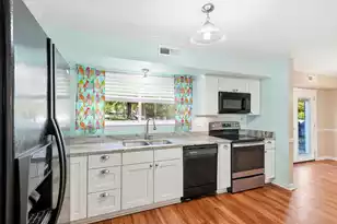 129 Canaberry Cir, Summerville, SC 29483 - Photo 13