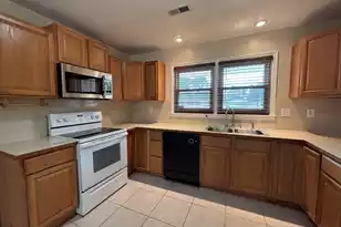 115 Aylesbury Rd, Goose Creek, SC 29445 - Photo 9