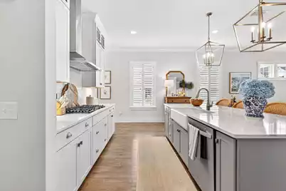 2897 Eddy Drive, Mount Pleasant, SC 29466 - Photo 9