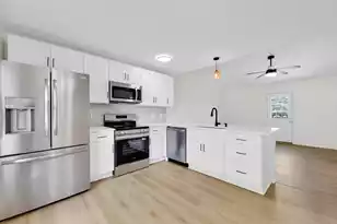 117 Totem Ct, Summerville, SC 29486 - Photo 7