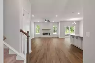 205 Palfrey Dr, Ridgeville, SC 29472 - Photo 9