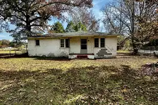 952 Gausetown Rd, Kingstree, SC 29556 - Photo 3