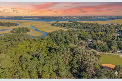 1032 Avenue Of Oaks, Charleston, SC 29407 - Photo 33