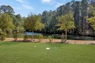 2618 KINGSFIELD ST, Mount Pleasant, SC 29466 - Photo 9