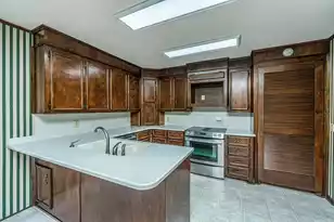 225 Cantering Hills Ln, Summerville, SC 29483 - Photo 9