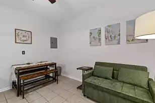 24 Bee St, Charleston, SC 29403 - Photo 3