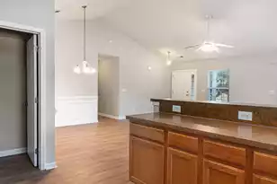 504 Savannah River Dr, Summerville, SC 29485 - Photo 9