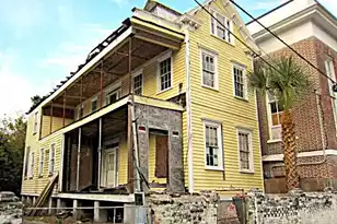 16 Hampstead Square N, Charleston, SC 29403 - Photo 3