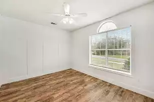 1167 Landsdowne Dr, Charleston, SC 29412 - Photo 23