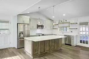 201 Welles Ln, Walterboro, SC 29488 - Photo 17