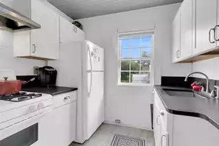 115 Magnolia Street S, Summerville, SC 29483 - Photo 109
