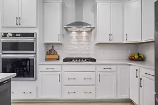 519 Eagleview Dr, Moncks Corner, SC 29461 - Photo 5