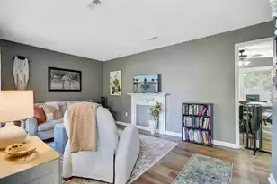 113 Sprucewood Dr, Summerville, SC 29485 - Photo 5