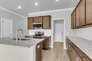 221 Central Creek Dr, Goose Creek, SC 29445 - Photo 9