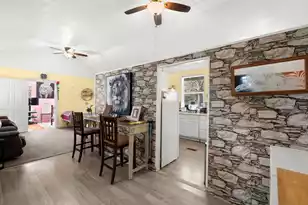 11341 Cottageville Hwy, Cottageville, SC 29435 - Photo 15