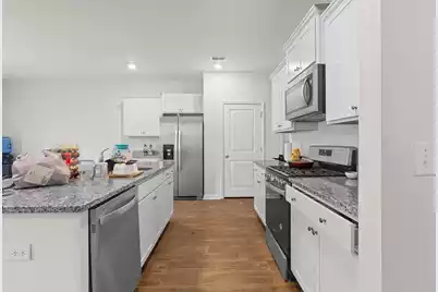 126 Lagoona Drive, Summerville, SC 29483 - Photo 7