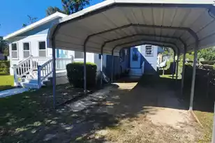 104 Grant St, Walterboro, SC 29488 - Photo 9