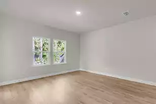 924 Dusk Dr, Summerville, SC 29486 - Photo 9