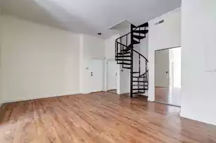 235 King St, Charleston, SC 29401 - Photo 9