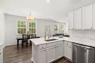 132 Longford Dr, Summerville, SC 29483 - Photo 5