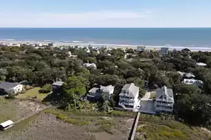 616 Erie Ave E, Folly Beach, SC 29439 - Photo 3