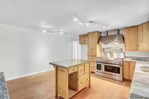 139 Pecan Dr, Summerville, SC 29483 - Photo 13