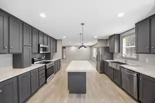 105 Praxis Ct, Cottageville, SC 29435 - Photo 3