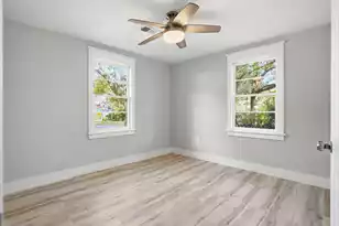 1855 Dogwood Rd, Charleston, SC 29414 - Photo 9