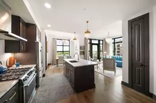 5 Gadsdenboro St, Charleston, SC 29401 - Photo 9