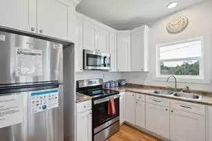 31 9th St W, Folly Beach, SC 29439 - Photo 15