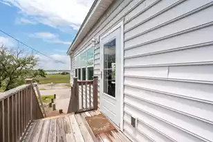 31 9th St W, Folly Beach, SC 29439 - Photo 33