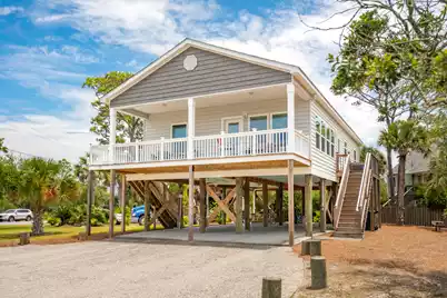 31 9th Street W, Folly Beach, SC 29439 - Photo 3